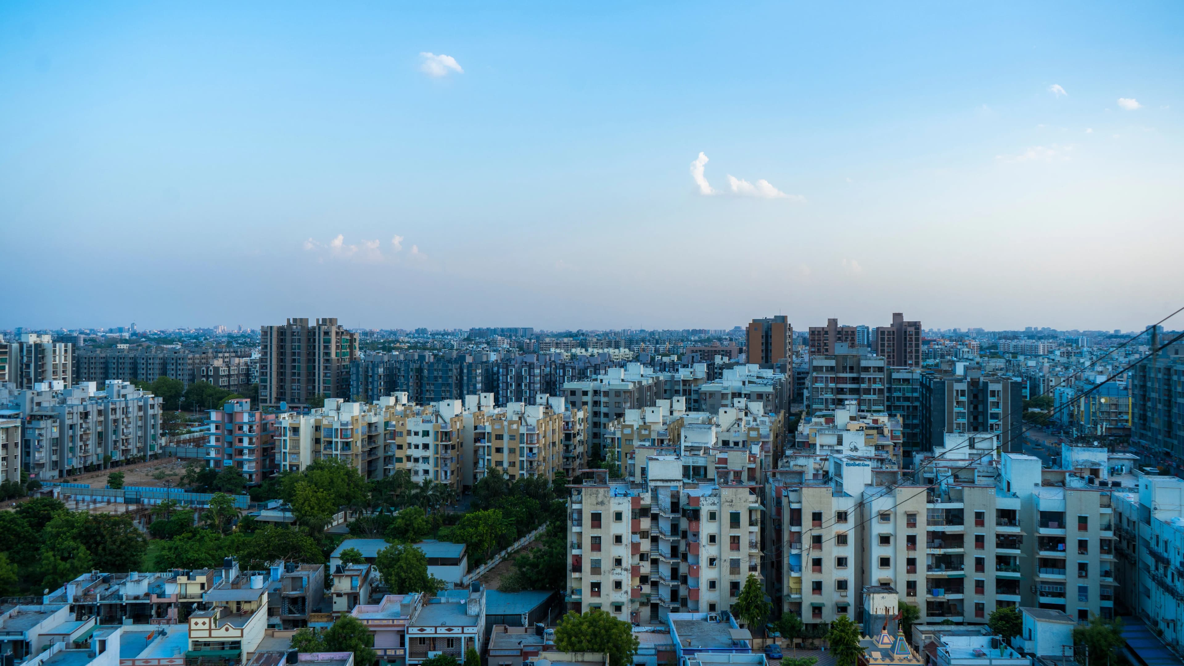 Top Colleges in Ahmedabad: Courses, Fees, Admission & Rankings